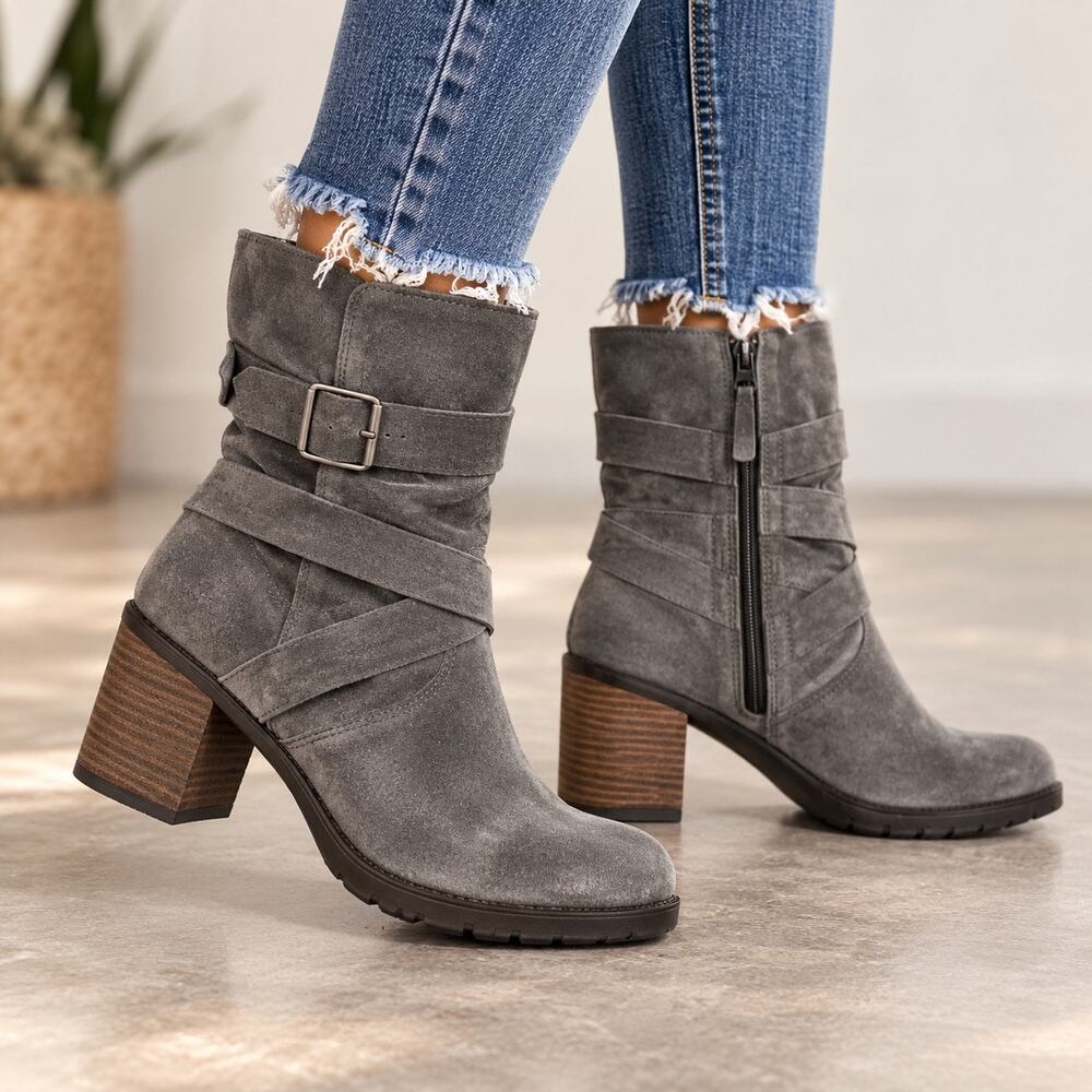 Clarks Malvet Doris Womens 8.5 Gray Suede Ankle Boots Booties Block Heel Comfort